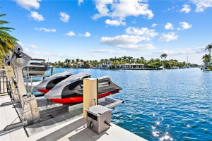 1918 Sunrise Key Boulevard, Fort Lauderdale, FL 33304