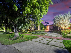 1180 Bay Drive, Miami Beach, FL 33141