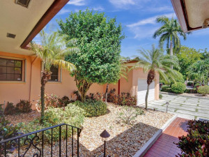 1180 Bay Drive, Miami Beach, FL 33141