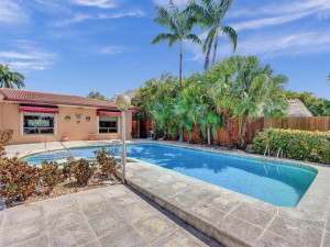 1180 Bay Drive, Miami Beach, FL 33141