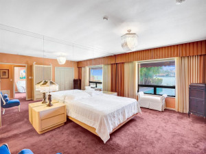 1180 Bay Drive, Miami Beach, FL 33141