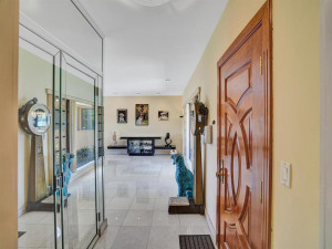 1180 Bay Drive, Miami Beach, FL 33141