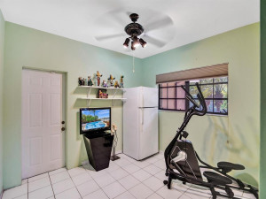 1180 Bay Drive, Miami Beach, FL 33141