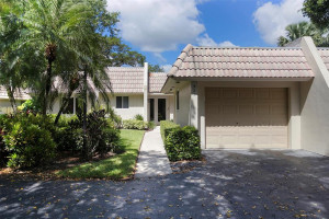 927 Cypress Grove Drive, P33, Pompano Beach, FL 33069