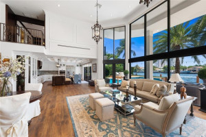 290 SE 28th Avenue, Pompano Beach, FL 33062