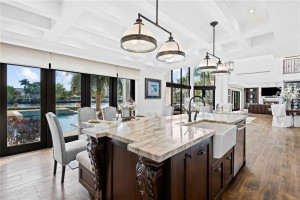 290 SE 28th Avenue, Pompano Beach, FL 33062