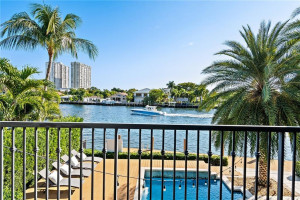 290 SE 28th Avenue, Pompano Beach, FL 33062