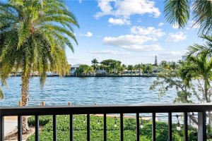 290 SE 28th Avenue, Pompano Beach, FL 33062