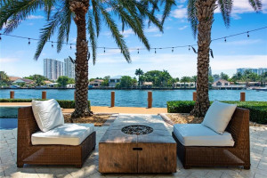 290 SE 28th Avenue, Pompano Beach, FL 33062