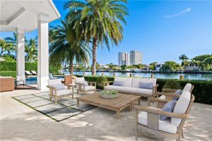 290 SE 28th Avenue, Pompano Beach, FL 33062