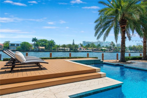 290 SE 28th Avenue, Pompano Beach, FL 33062