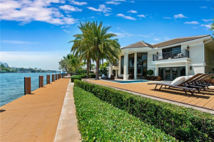 290 SE 28th Avenue, Pompano Beach, FL 33062