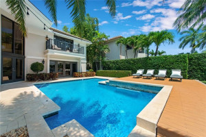 290 SE 28th Avenue, Pompano Beach, FL 33062