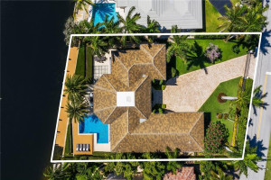 290 SE 28th Avenue, Pompano Beach, FL 33062