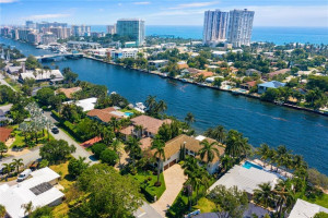 290 SE 28th Avenue, Pompano Beach, FL 33062