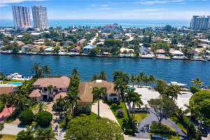 290 SE 28th Avenue, Pompano Beach, FL 33062