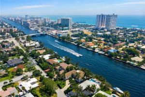 290 SE 28th Avenue, Pompano Beach, FL 33062