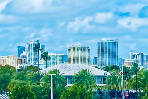 1637 SE 12th Court, Fort Lauderdale, FL 33316