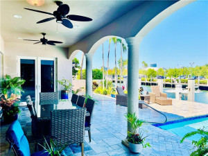 1637 SE 12th Court, Fort Lauderdale, FL 33316