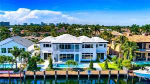 2337 NE 28th Street, Lighthouse Point, FL 33064