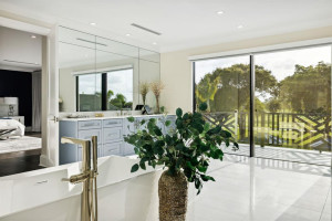 4031 NE 25th Avenue, Fort Lauderdale, FL 33308