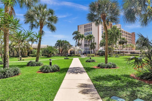 1629 Riverview Road, 219, Deerfield Beach, FL 33441