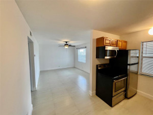 607 NE 29 Drive, 36, Wilton Manors, FL 33334