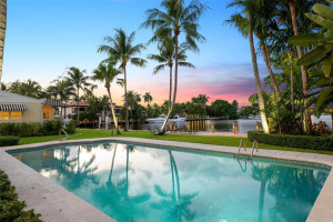 2305 Solar Plaza Drive, Fort Lauderdale, FL 33301