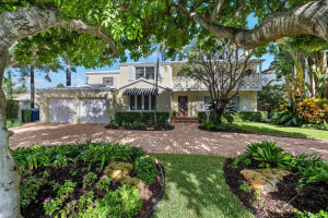 2305 Solar Plaza Drive, Fort Lauderdale, FL 33301