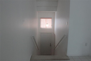 21300 San Simeon Way, 4N, Miami, FL 33179