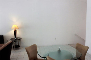 21300 San Simeon Way, 4N, Miami, FL 33179