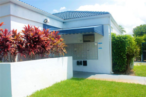 21300 San Simeon Way, 4N, Miami, FL 33179