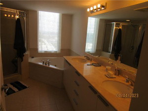 16699 E Collins Avenue, 3008, Sunny Isles Beach, FL 33160