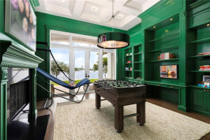 2593 SE 8th Street, Pompano Beach, FL 33062