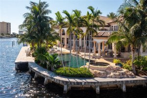 2593 SE 8th Street, Pompano Beach, FL 33062