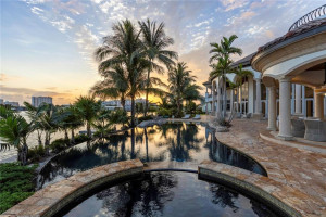 2593 SE 8th Street, Pompano Beach, FL 33062