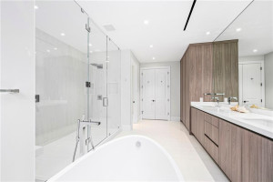 1515 Middle River Drive, Fort Lauderdale, FL 33304