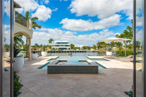 1515 Middle River Drive, Fort Lauderdale, FL 33304