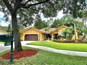 1585 Eastlake Way, Weston, FL 33326