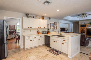 1585 Eastlake Way, Weston, FL 33326