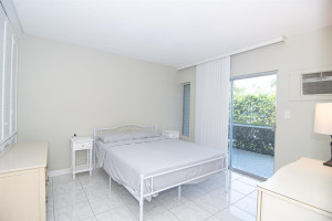 2131 NE 42nd Court, 107E, Lighthouse Point, FL 33064