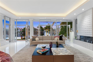 2024 Sunrise Key Boulevard, Fort Lauderdale, FL 33304