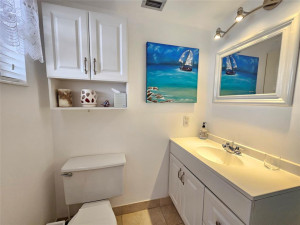 Photo for 3001 NW 46th Avenue, 406, Lauderdale Lakes, FL 33313 - Listing #FX-10406542 3001 NW 46th Avenue, 406, Lauderdale Lakes, FL 33313