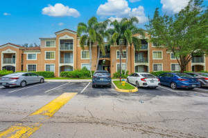 Photo for 4848 N State Road 7, 202, Coconut Creek, FL 33073 - listing #FX-10389854 4848 N State Road 7, 202, Coconut Creek, FL 33073