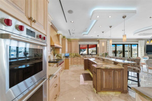 1265 Seminole Drive, Fort Lauderdale, FL 33304