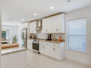 Photo for 402 SW Lexington Avenue, Vero Beach, FL 32962 - Listing #FX-10381473 402 SW Lexington Avenue, Vero Beach, FL 32962