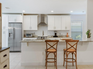Photo for 402 SW Lexington Avenue, Vero Beach, FL 32962 - Listing #FX-10381473 402 SW Lexington Avenue, Vero Beach, FL 32962