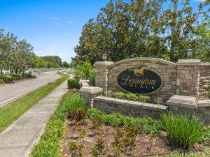 Photo for 402 SW Lexington Avenue, Vero Beach, FL 32962 - Listing #FX-10381473 402 SW Lexington Avenue, Vero Beach, FL 32962