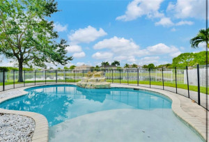 Photo for 19506 N Coquina Way, Weston, FL 33332 - Listing #FX-10378967 19506 N Coquina Way, Weston, FL 33332
