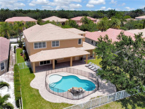 Photo for 19506 N Coquina Way, Weston, FL 33332 - Listing #FX-10378967 19506 N Coquina Way, Weston, FL 33332